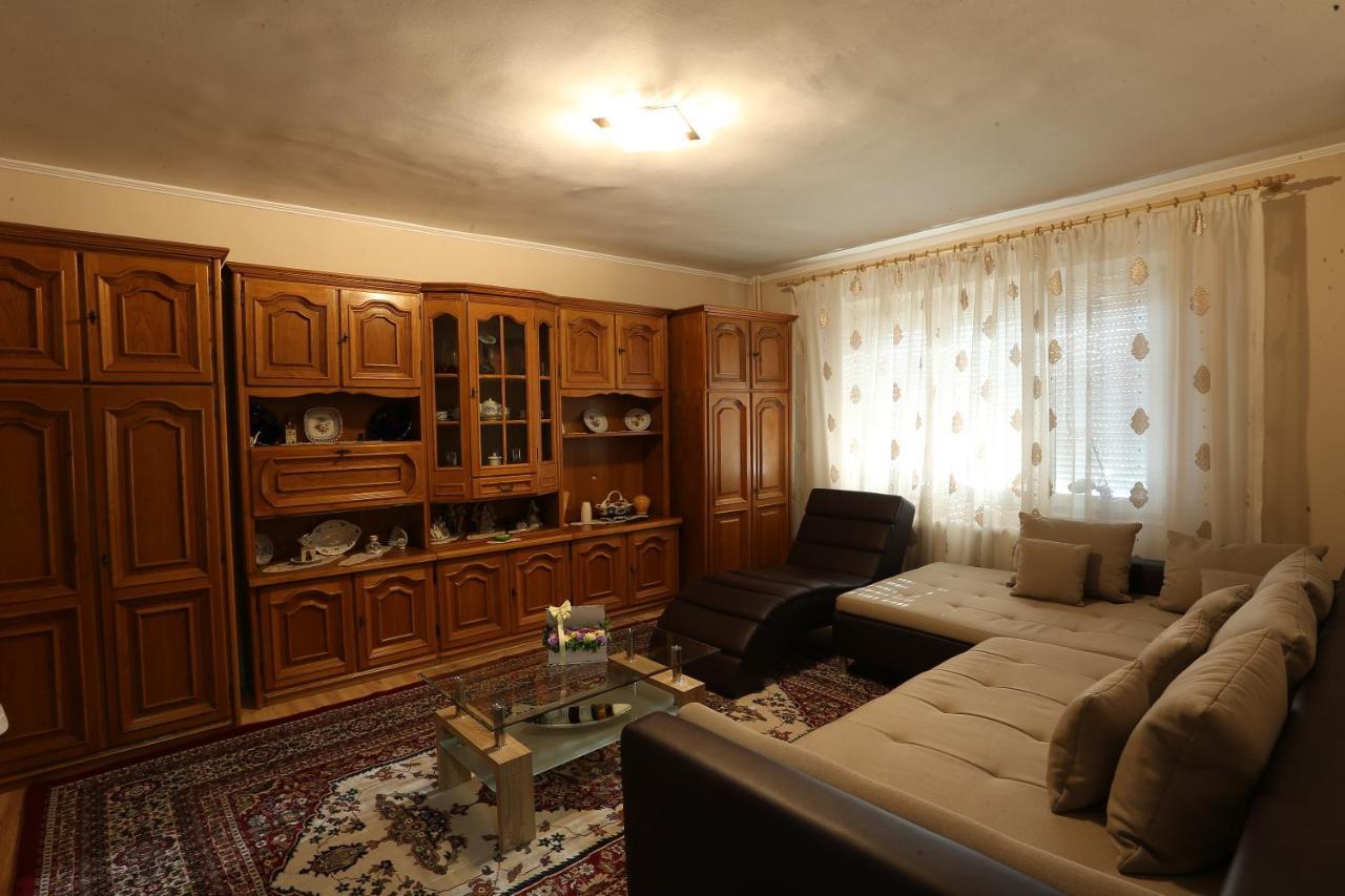 Apartament Dragos Voda Oradea Exteriör bild